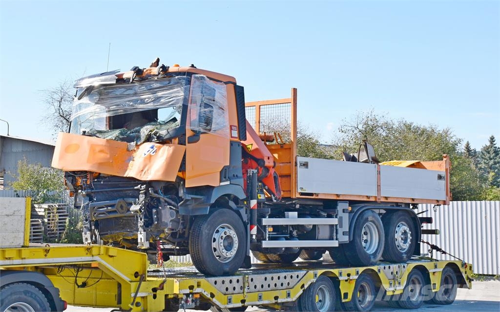 Renault C 380 自卸式货车