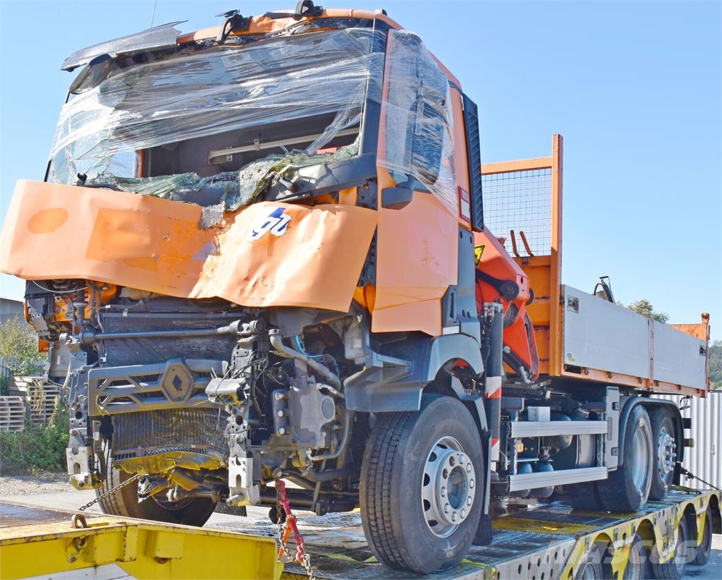 Renault C 380 自卸式货车