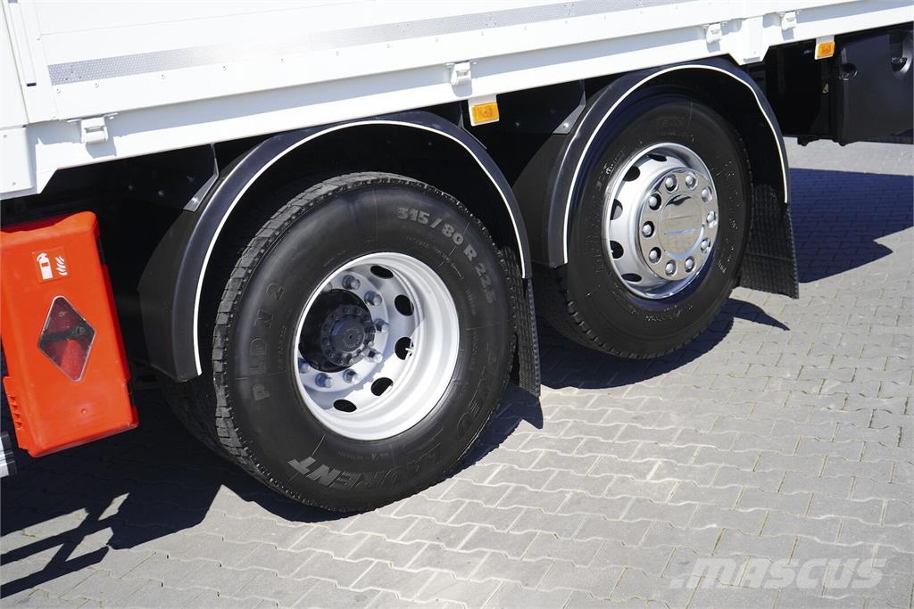 Renault C 430 / 6 X 2 / E 6 / SKRZYNIOWY + HDS / FASSI F 1 平板栏板货车