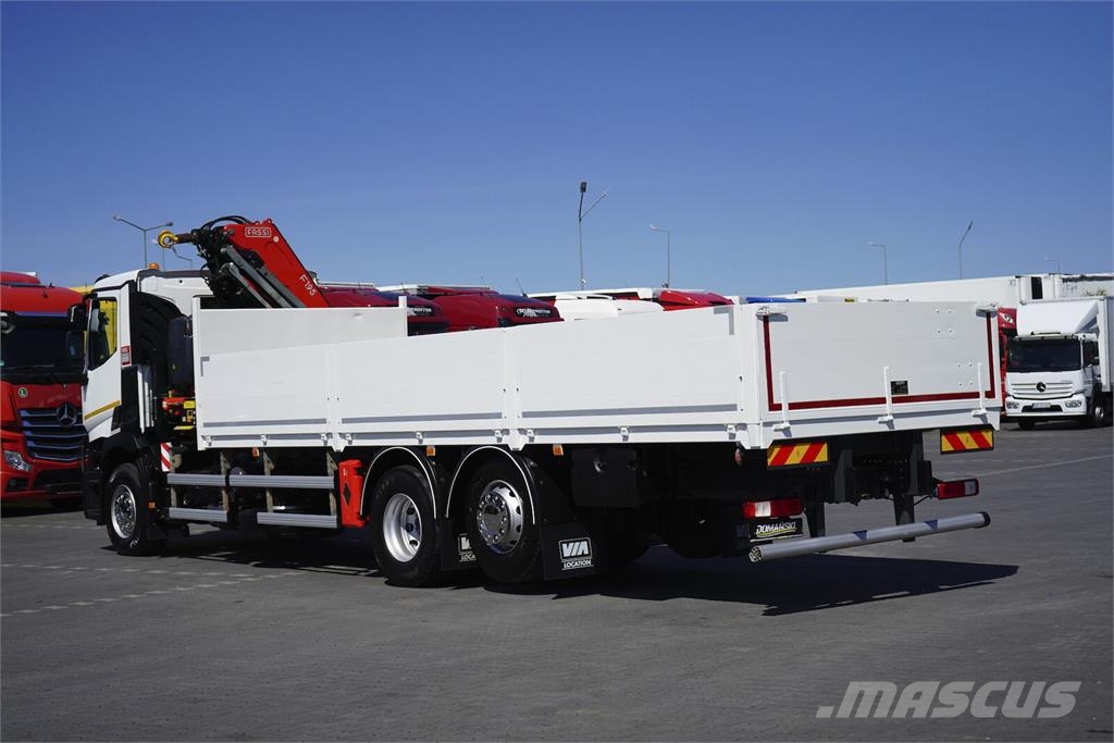 Renault C 430 / 6 X 2 / E 6 / SKRZYNIOWY + HDS / FASSI F 1 平板栏板货车