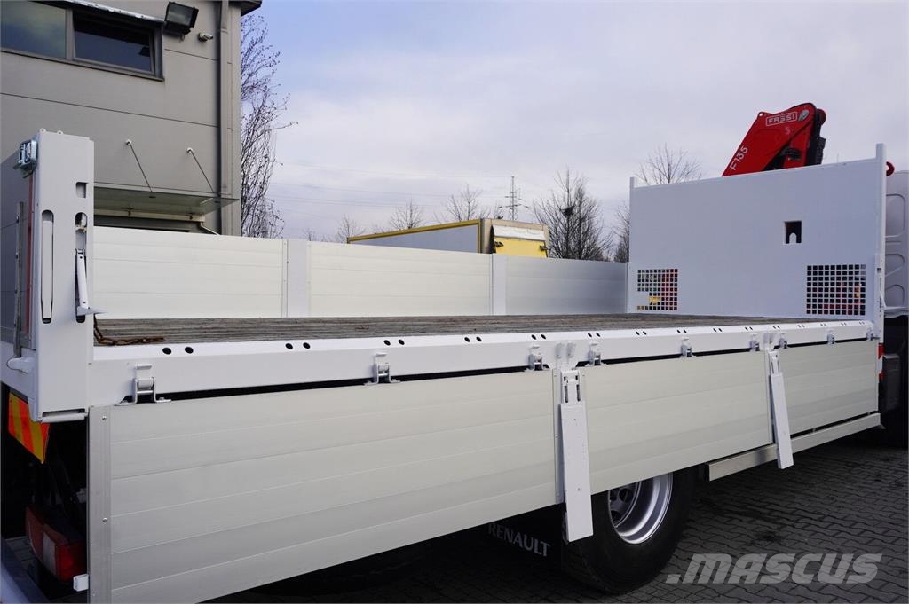 Renault C280 DTI 8 / FASSI crane F135A.22 / range 8 m / Fl Camiones de cama baja
