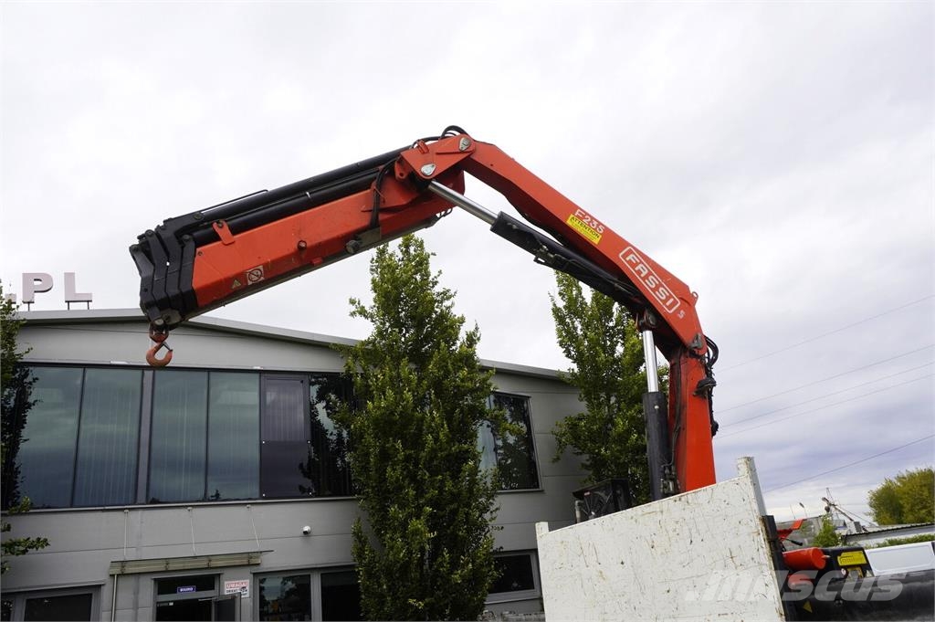 Renault C380 DTI 11 6x4 / Fassi F235A.0.24 E crane / 150 t Járműszállítók