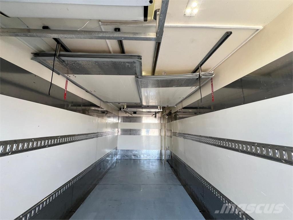 Renault D 12 240 REFRIGERATOR BODY SUPRA 850ºMt LIFT Kylmä-/Lämpökori kuorma-autot