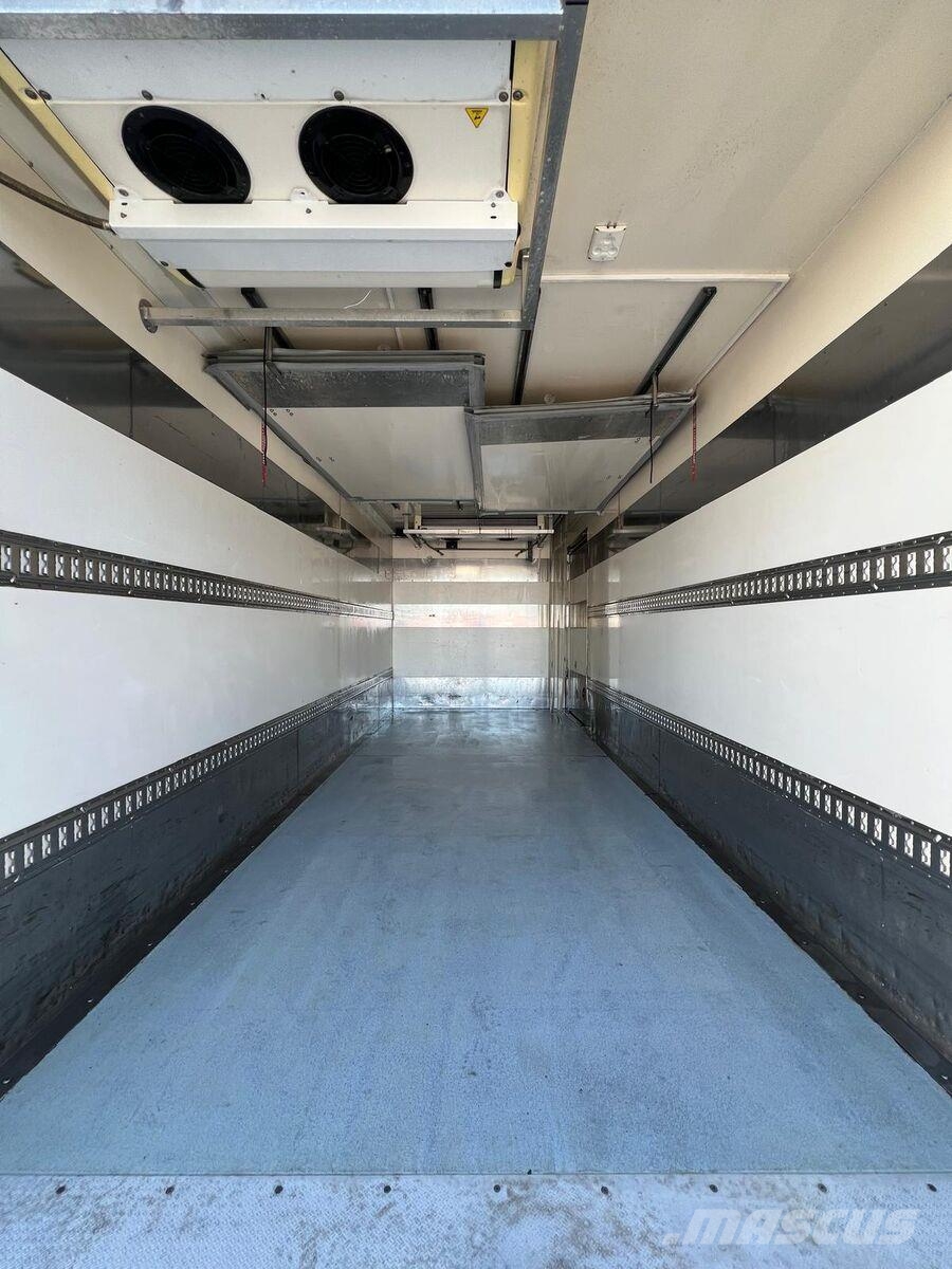 Renault D 12 240 REFRIGERATOR BODY SUPRA 850ºMt LIFT Kylmä-/Lämpökori kuorma-autot