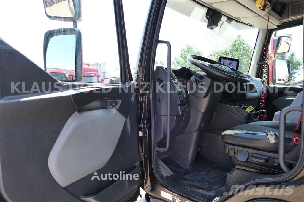 Renault D 14.250 Box Truck / 14T / Full Air Suspension / T Chasis y suspención