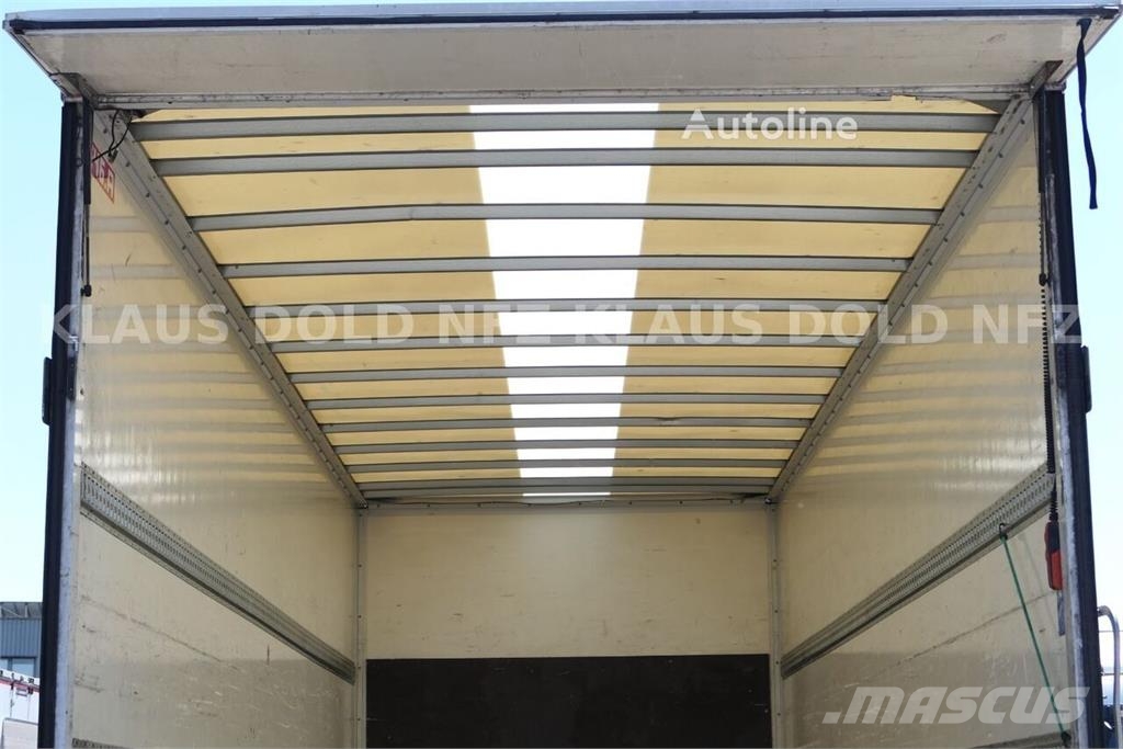 Renault D 14.250 Box Truck / 14T / Full Air Suspension / T Chasis y suspención