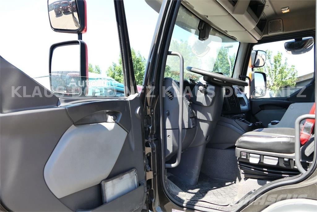 Renault D 16.280 Box Truck / 16T / Full Air Suspension / T Chasis y suspención