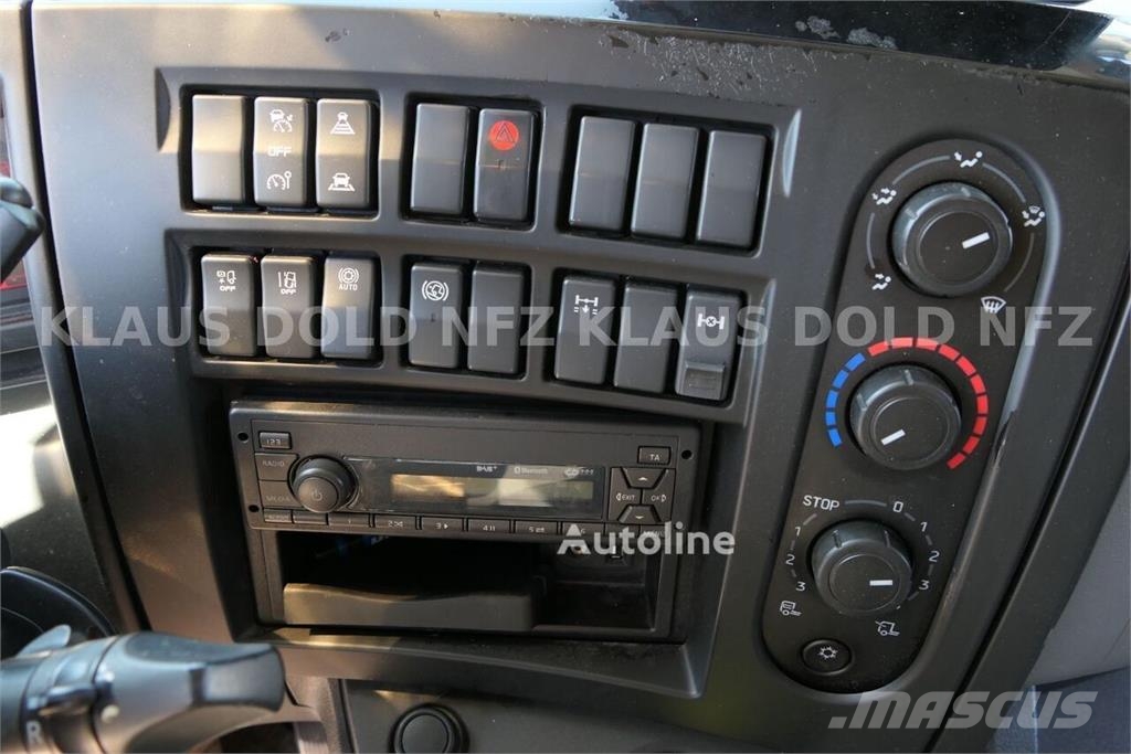 Renault D 16.280 Box Truck / 16T / Full Air Suspension / T Chasis y suspención