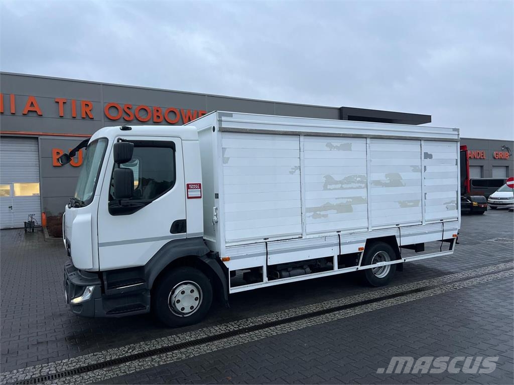 Renault D 210 厢式货车