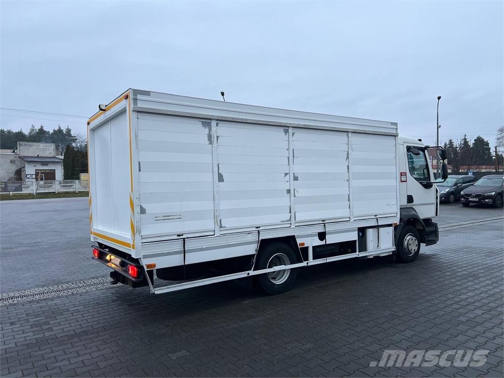 Renault D 210 厢式货车