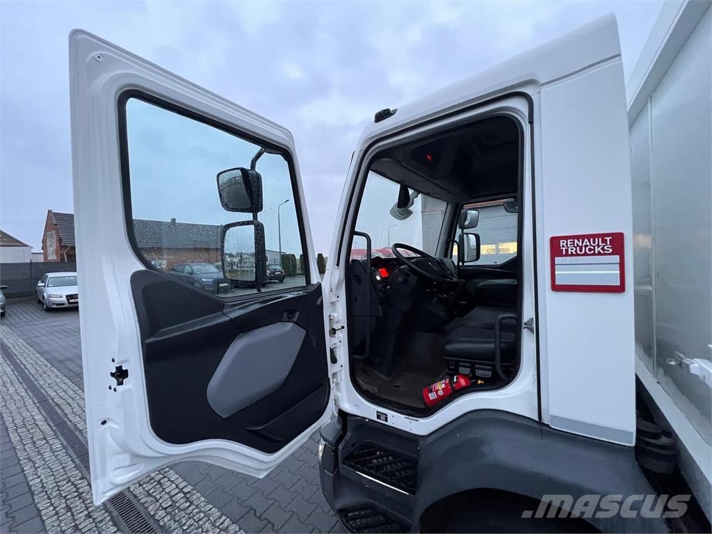 Renault D 210 厢式货车