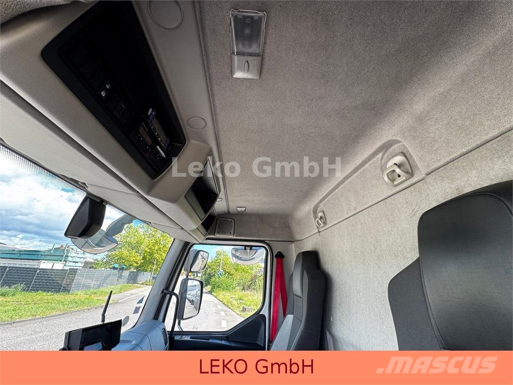 Renault D 220.16 Camiones con temperatura controlada