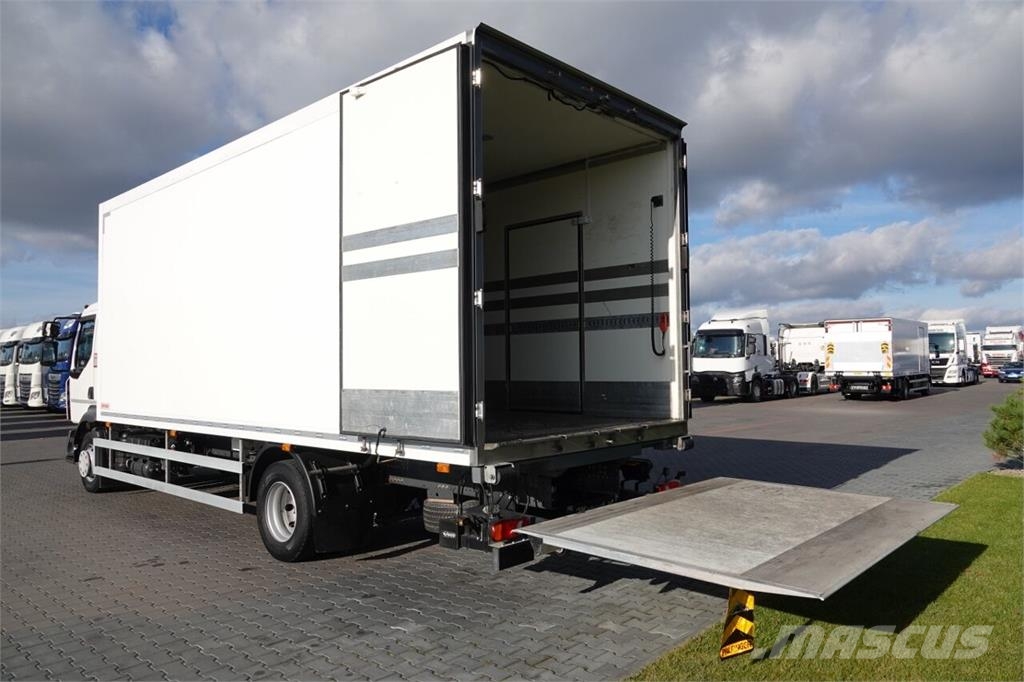 Renault D 250 / CHŁODNIA - 6,7 m / THERMO KING T 600R / + Chladírenské nákladní vozy
