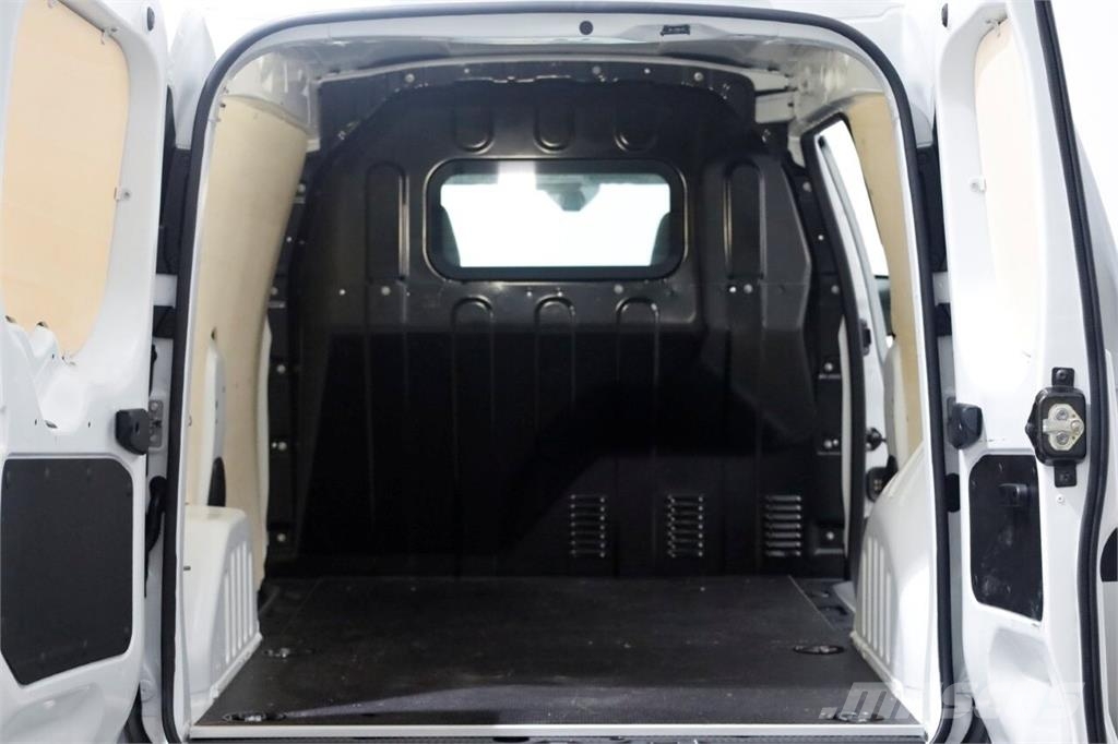 Renault Express 1.3 TCe 100pk Benzine Comfort Airco/Navi/C Muud veokid