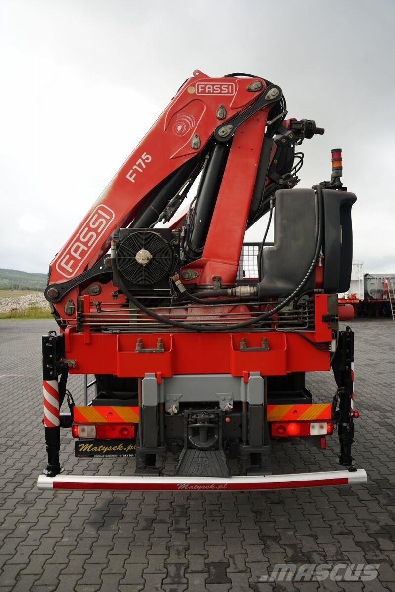 Renault KERAX LANDER 370 DXI / 6x4 / PLATFORMA - 7,1 M + H Autonkuljetusautot