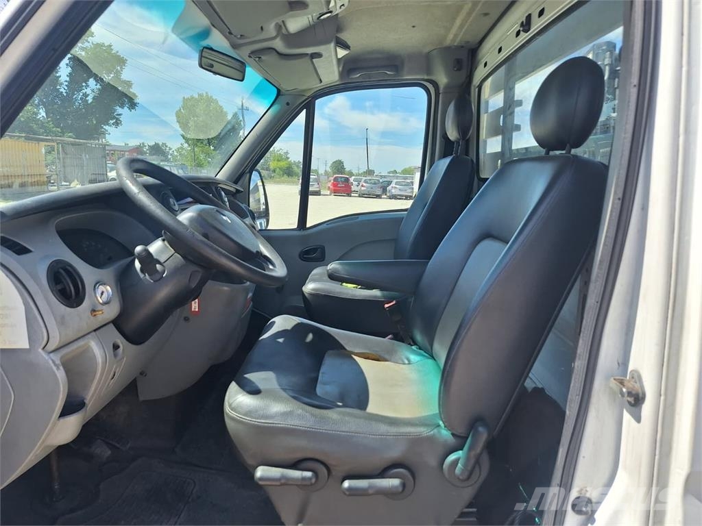 Renault Master | HIAB 008T Crane | Automatic | 3.15m Otros camiones