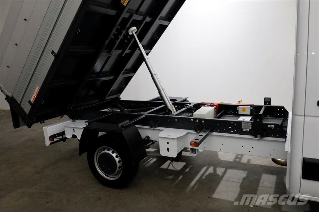 Renault Master T35 2.3 dCi 145pk L3 D.C. Kipper met hoge b Bañeras basculantes usadas