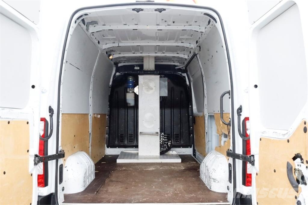 Renault Master T35 2.3 dCi 145pk L2H2 121FT Hoogwerker Wer LKW-Arbeitsbühnen