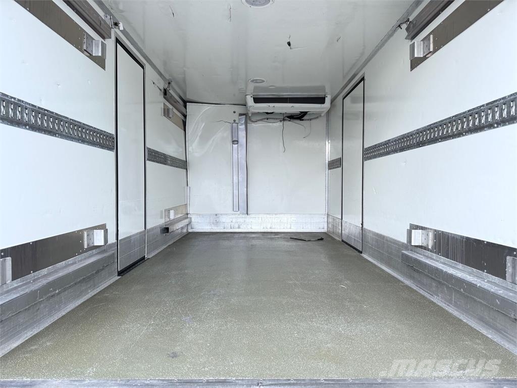 Renault Master 170 DCI Kontener 8ep Chłodnia/Mroźnia Złącz Egyéb