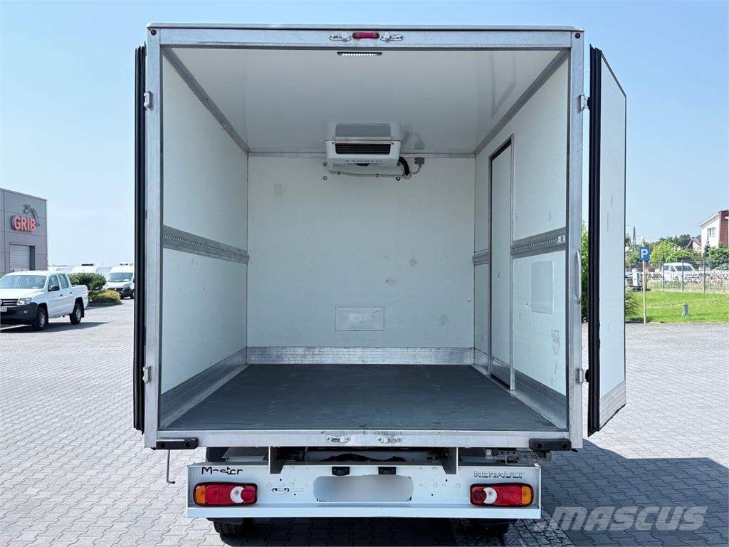 Renault Master 145 DCI 3x Drzwi 230V Autre camion