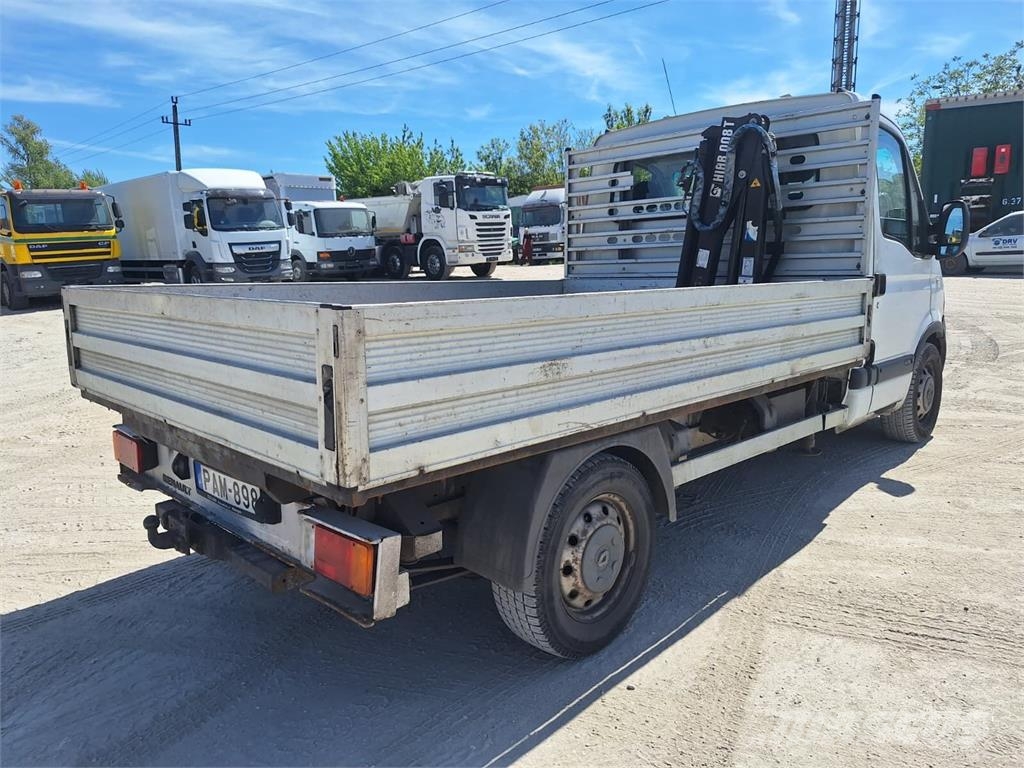 Renault Master | HIAB 008T Crane | Automatic | 3.15m Otros camiones