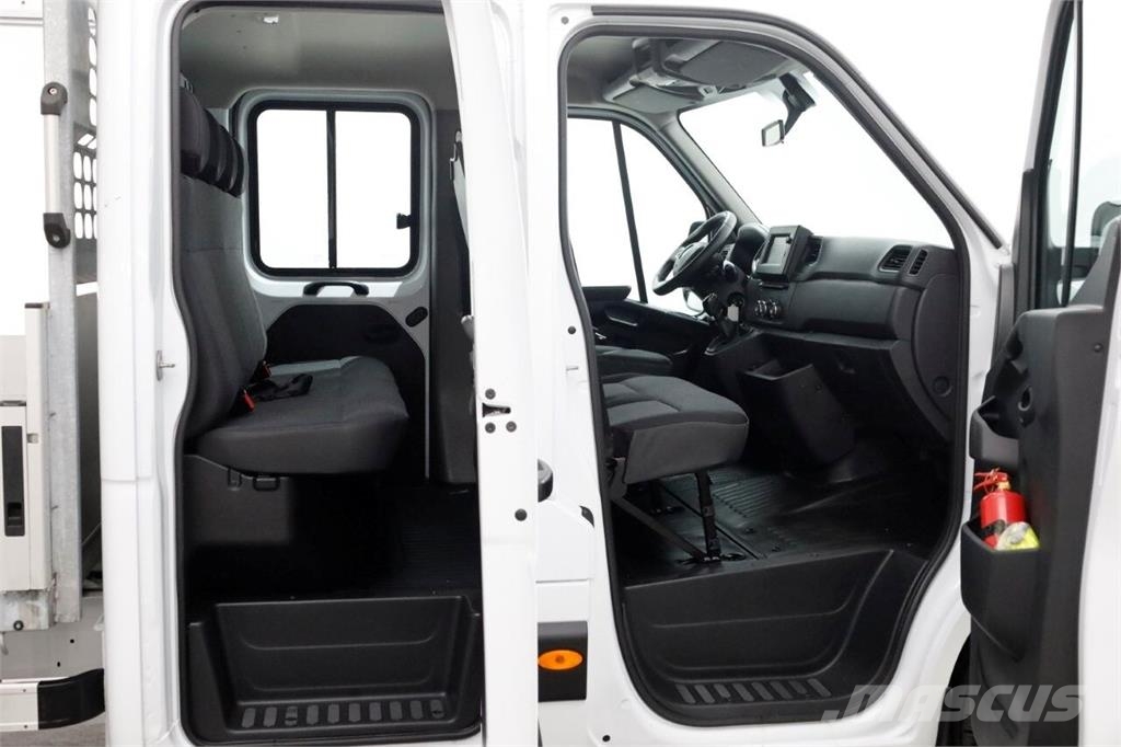 Renault Master T35 2.3 dCi 135pk L2 D.C. Open Laadbak Airc Otros camiones