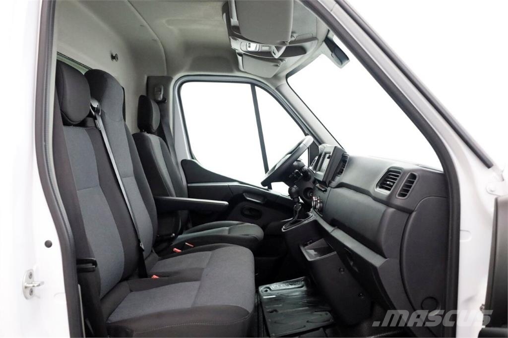 Renault Master T35 2.3 dCi 145pk Bakwagen met laadklep 115 شاحنات أخرى