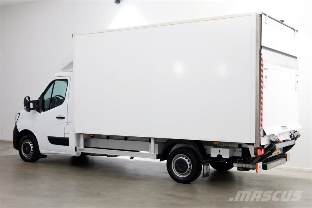 Renault Master T35 2.3 dCi 145pk Bakwagen met laadklep 115 شاحنات أخرى