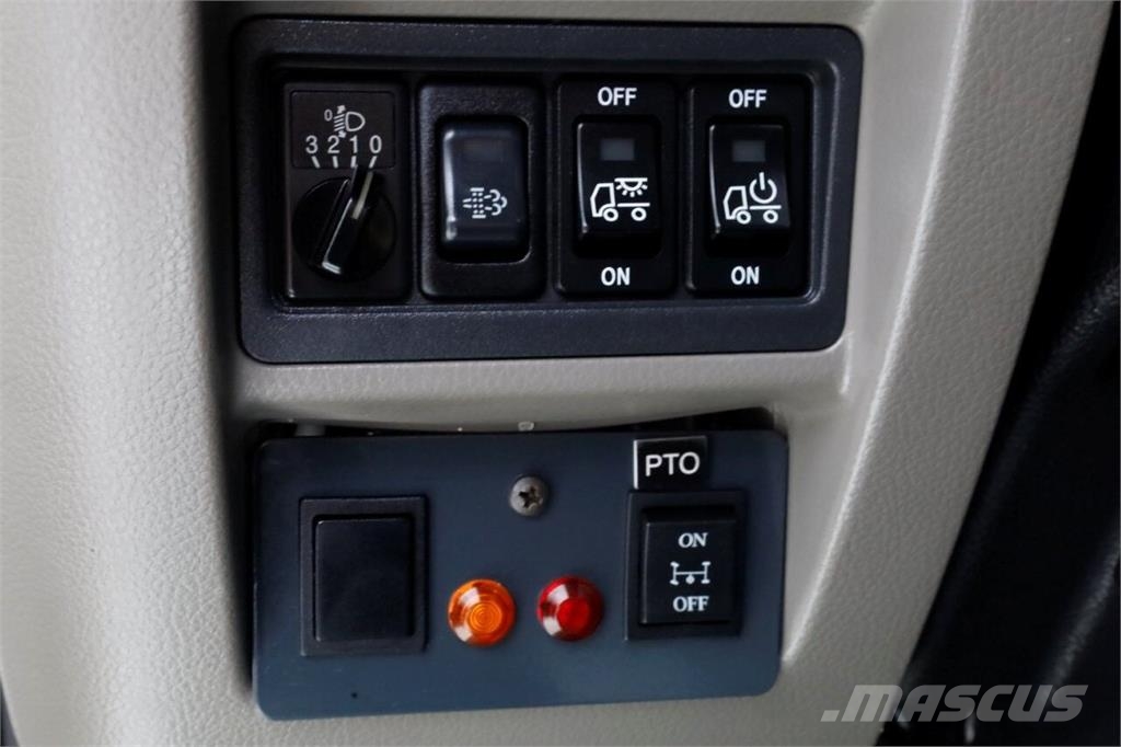 Renault Maxity 3.0 DCI 130pk E6 Hoogwerker Werkhoogte 14.5 Auto košare