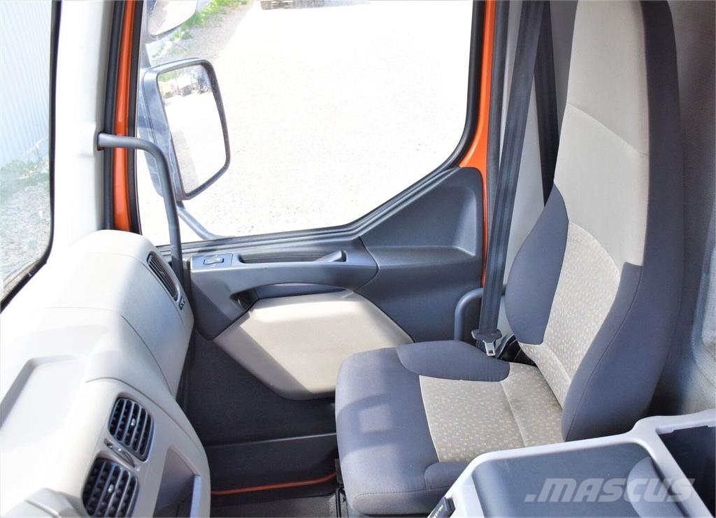 Renault MIDLUM 220 DXI Lastbil med lad/Flatbed