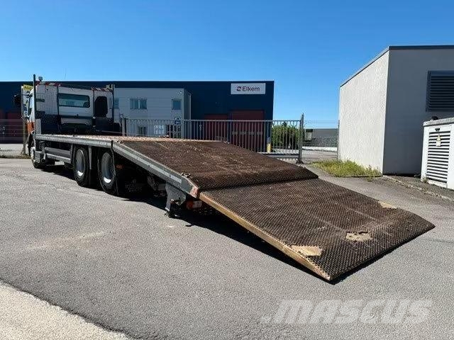 Renault Premium 320-26 / Flatbed 10.6 m / Winch + Lift / A Puksiirid
