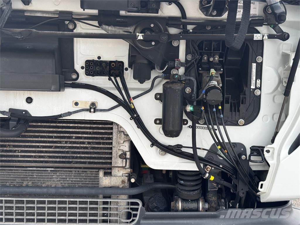 Renault Premium 330.19 Camion Fourgon