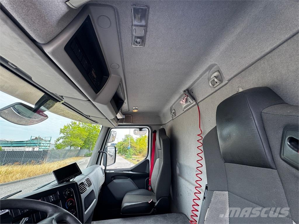 Renault Premium 330.19 Camion Fourgon