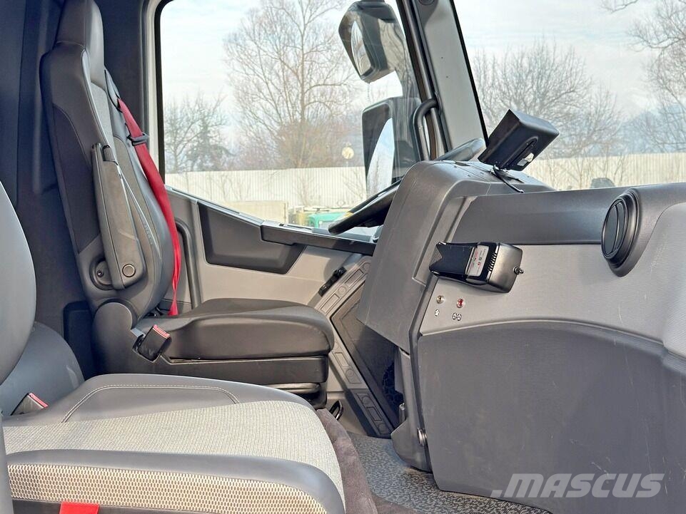 Renault T 380 * HIAB 111 B - 2 HIDUO + FUNK / 6x2! Műszaki mentők