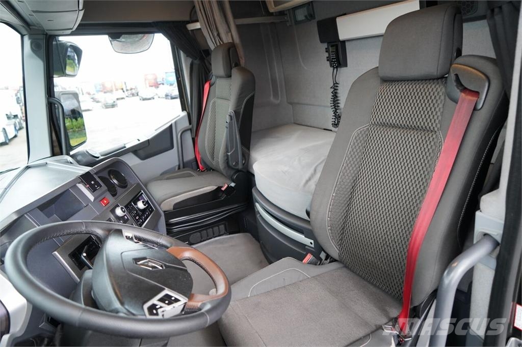Renault T 520 COMFORT / RETARDER / EURO 6 Nyergesvontatók