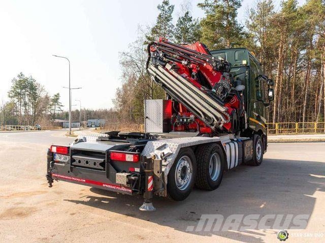 Renault T440 6x2 Fassi F485RA.2.26XEDynamic Crane Camiones tractor