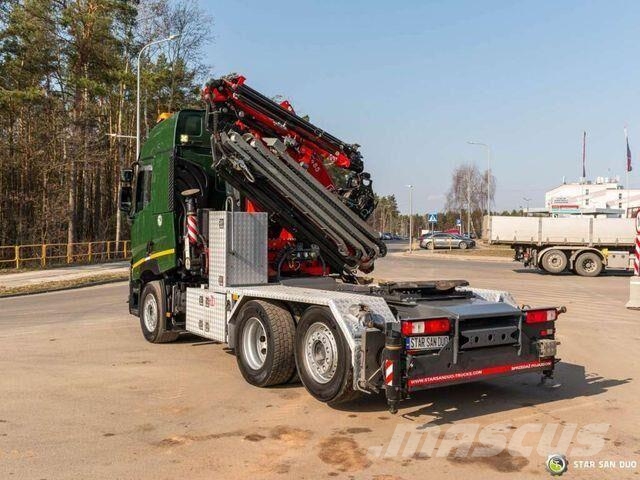 Renault T440 6x2 Fassi F485RA.2.26XEDynamic Crane Vetopöytäautot