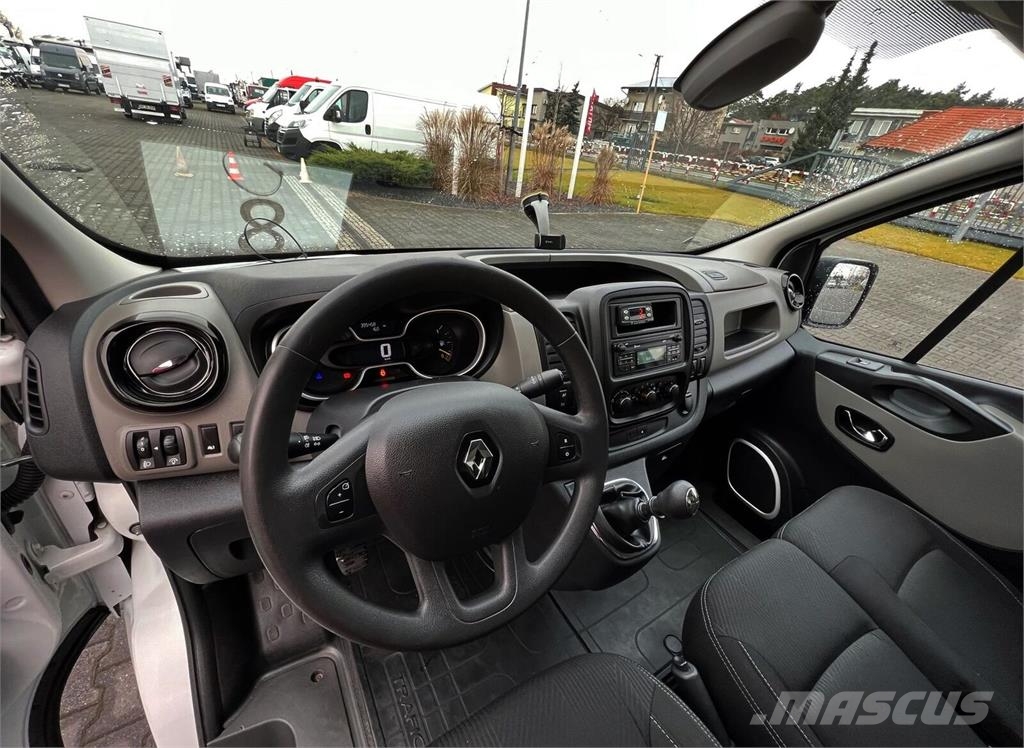 Renault Trafic Furgon Cooler Isoterma, Long, One Owner Other trucks
