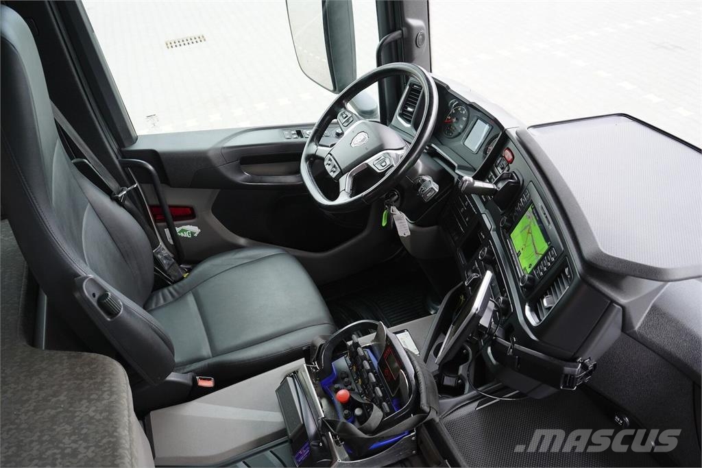 Scania G 410 / E 6 / 8 X 4 / HDS + HAKOWIEC / TRIDEM / CN Camiones polibrazo