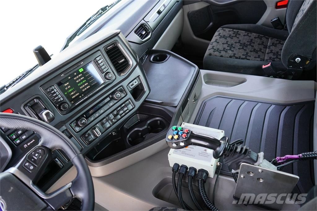 Scania G 500 / XT / ACC / E 6 / HAKOWIEC / OŚ SKRĘTNA / R Camiones polibrazo