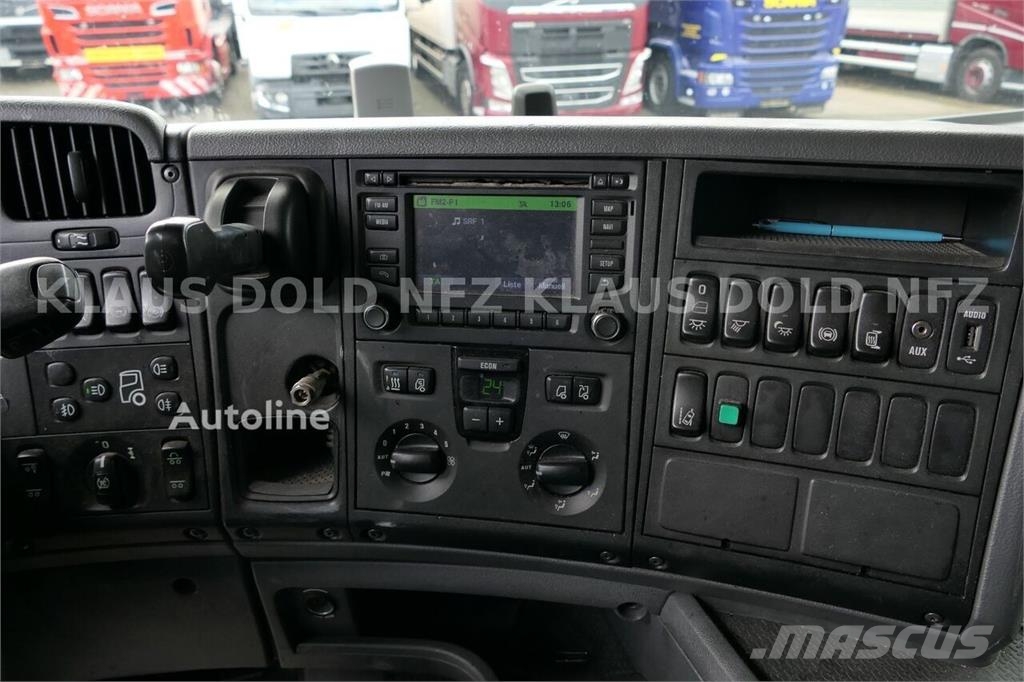 Scania G410 Curtain-Side Truck / Crane (PM-230) / Remote  Camiones de caja de lona