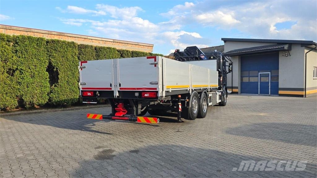 Scania G490 6x2 Flatbed Truck / HMF 3220K8 Crane 平板式/側卸式卡車