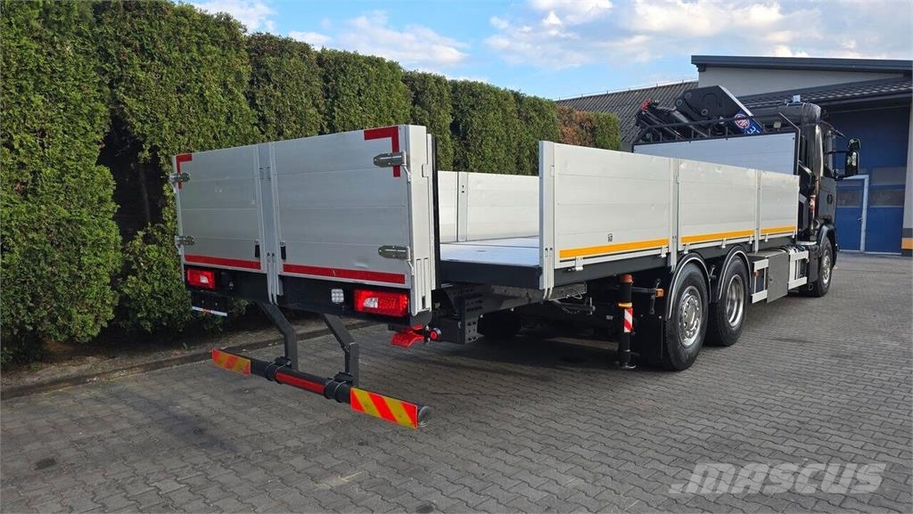 Scania G490 6x2 Flatbed Truck / HMF 3220K8 Crane 平板式/側卸式卡車