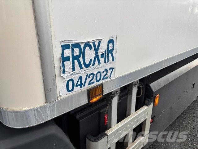 Scania P 280 DB4x2MSA / Refrigerated truck Isotermos y frigoríficos