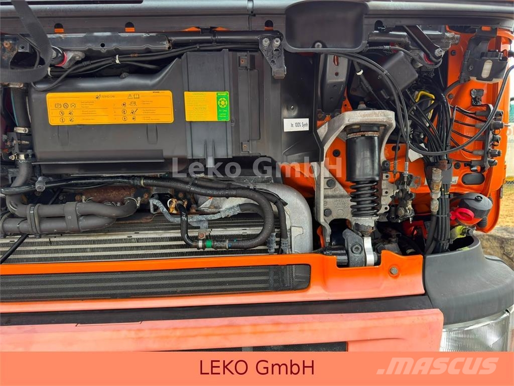 Scania P 310 Mit SchneePflugschild Camiones plataforma