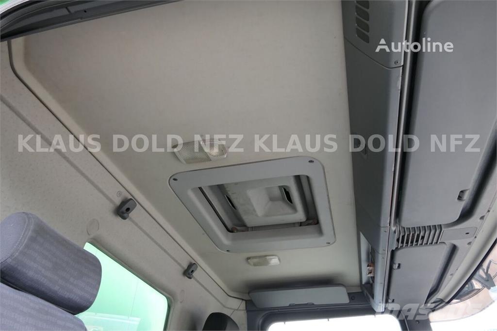 Scania P 340 Curtainsider Truck / Tail Lift / Rear View C 篷布卡車