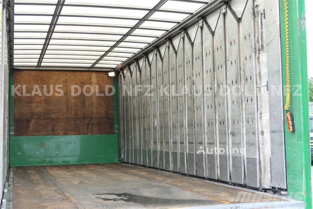 Scania P 340 Curtainsider Truck / Tail Lift / Rear View C 篷布卡車
