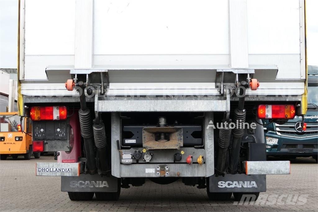 Scania P 340 Curtainsider Beverage Truck / Camera / Tail  Tents