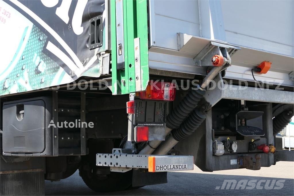 Scania P 340 Curtainsider Beverage Truck / Camera / Tail  Tents