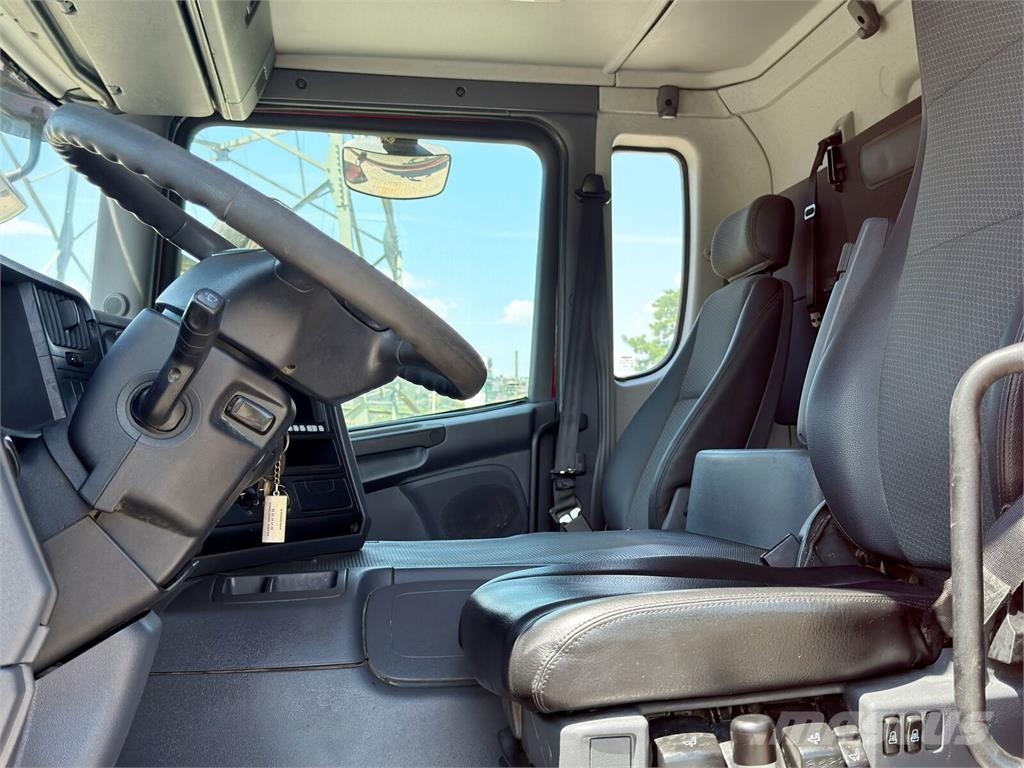 Scania P 360 덤프 트럭